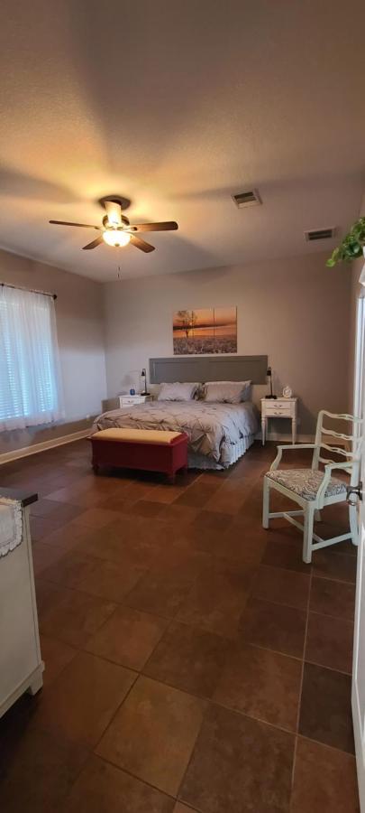 Hill Country Haute n Haus Relax&Renew Fischer Exterior foto